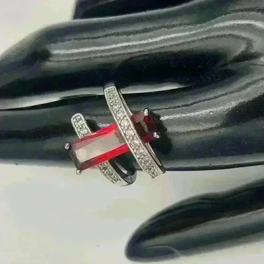 Unique Design Ruby & White Topaz 925 Sterling Silver Fashion Ring‎ Size 8 - Picture 6 of 11